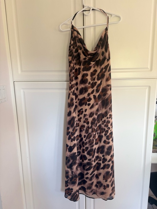 Dynamite Dresses & Skirts - NWT Dynamite Leopard-Print Slip Dress